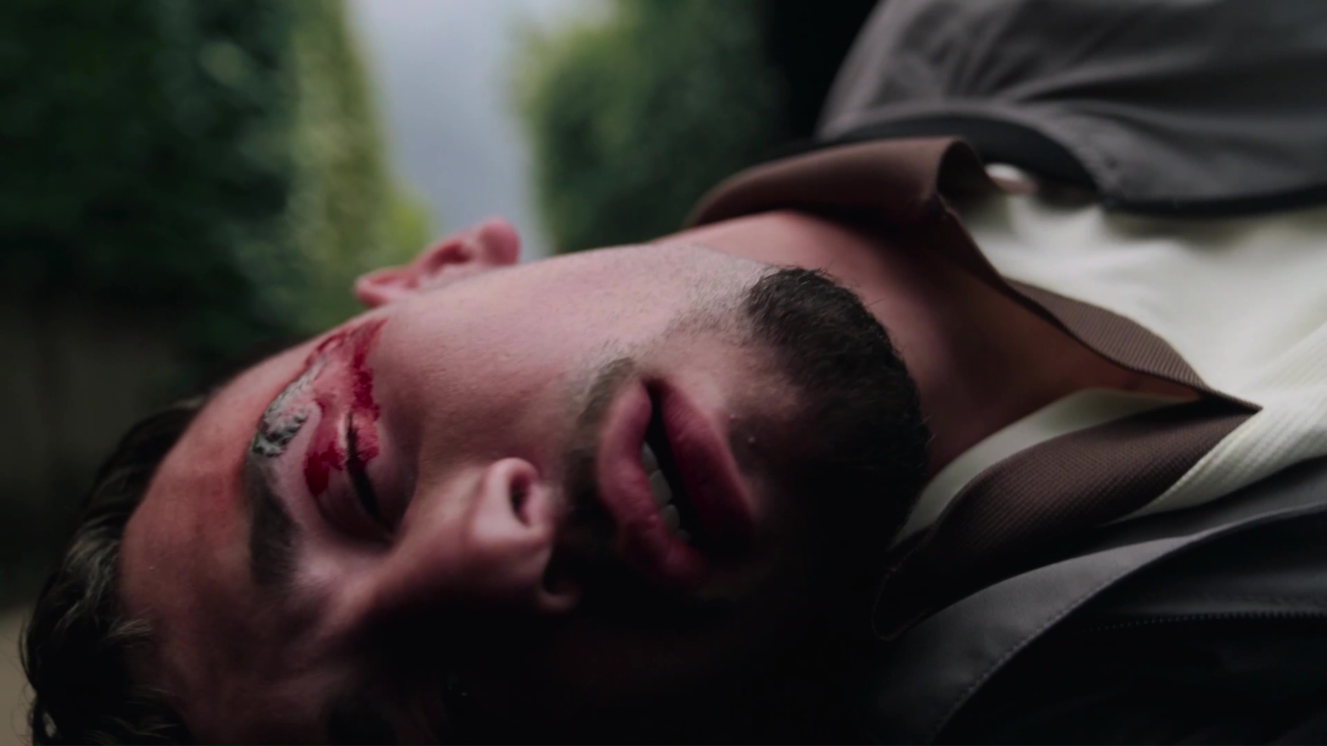 Troj krijgt het zwaar te verduren